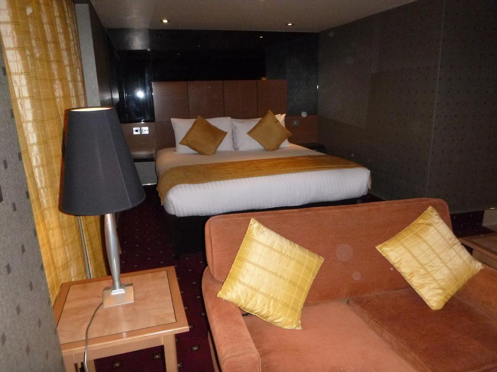 Ramada Hatfield Hatfield  Room photo