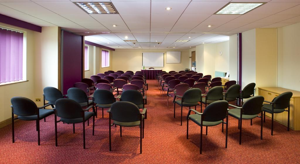 Ramada Hatfield Hatfield  Facilities photo